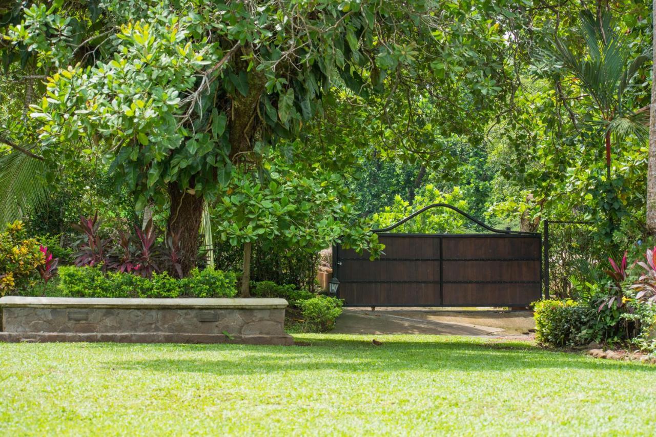 Hotel Poza Blanca Lodge San Mateo Εξωτερικό φωτογραφία